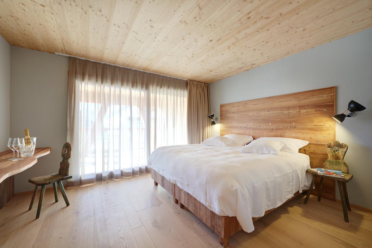 Aux Pieds Du Roi - Suite & Spa Breuil-Cervinia Exteriör bild